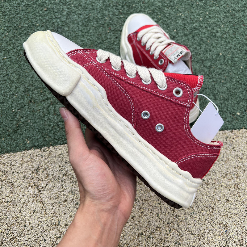 mmy sneaker 0067
