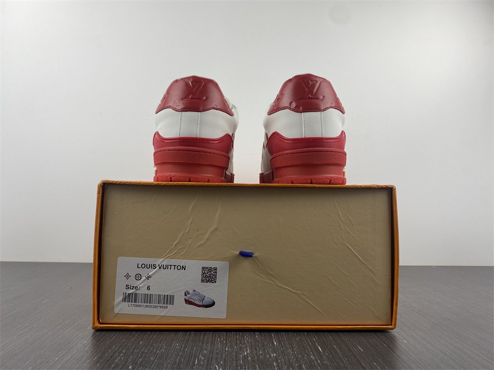 lwe sneaker