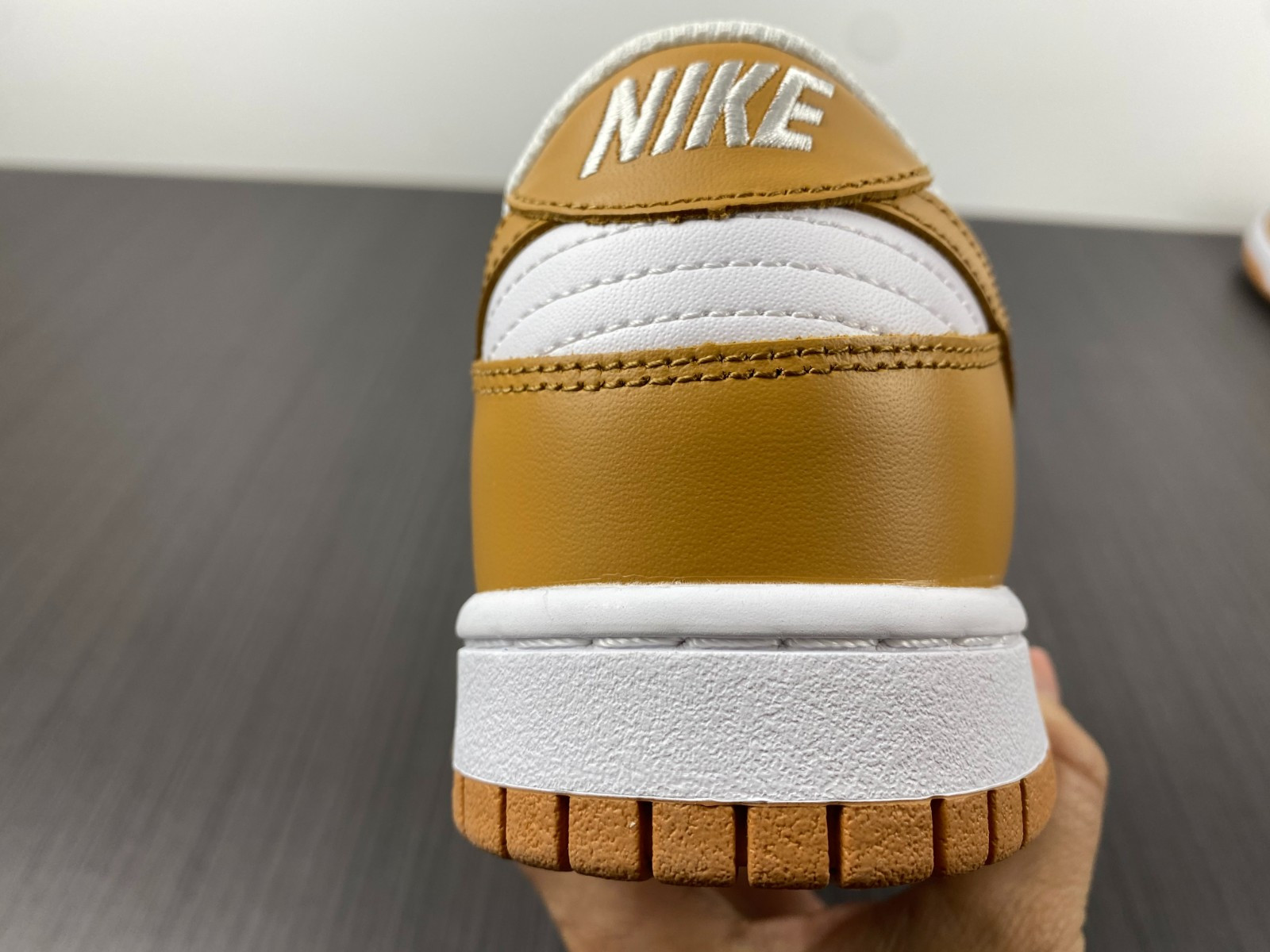nike dunk low "harvest moon" dd1503-114
