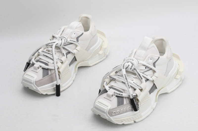dg sneaker
