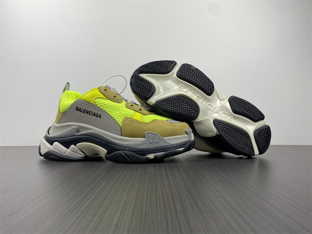 Ba*len*cia*ga triple s green grey 1.0 sneaker