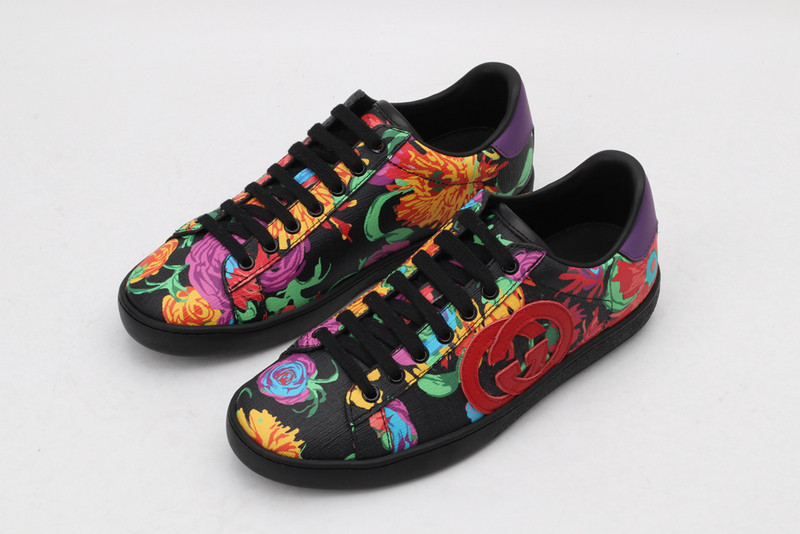 G*u*i sneaker