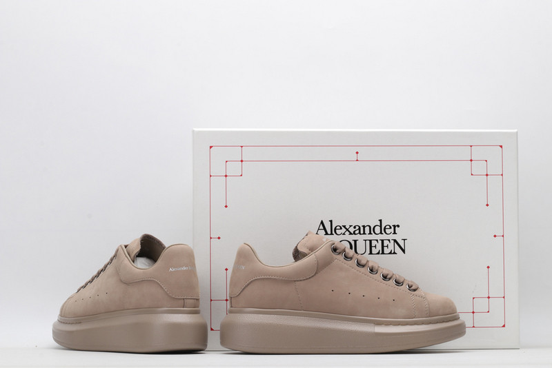 alex mcq
