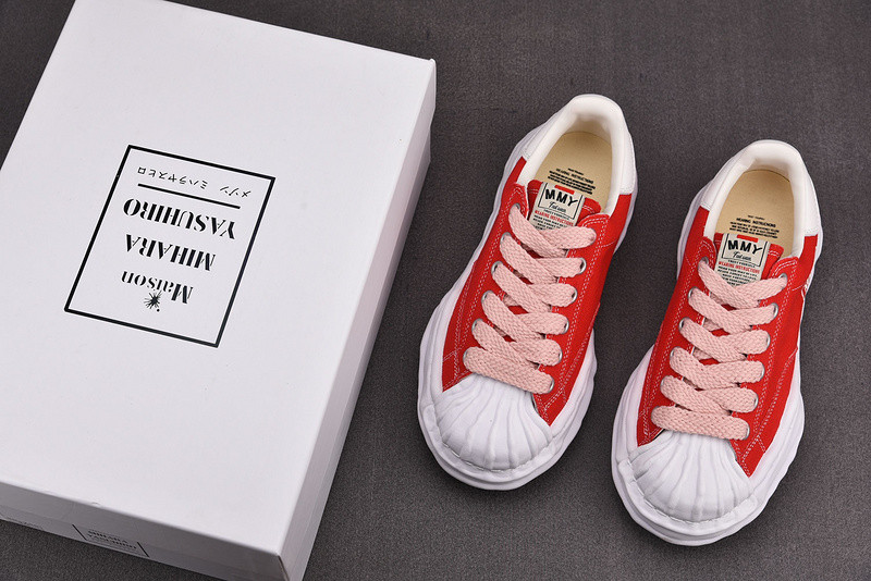 mmy sneaker 009