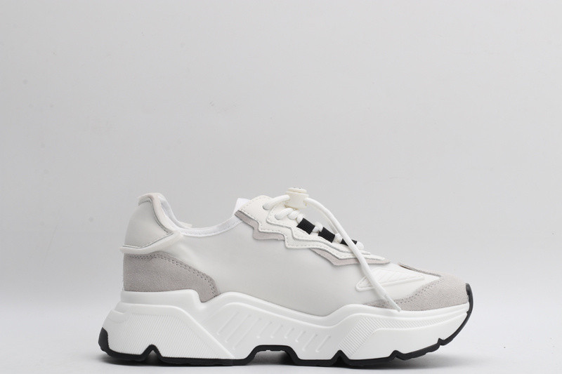 dg sneaker