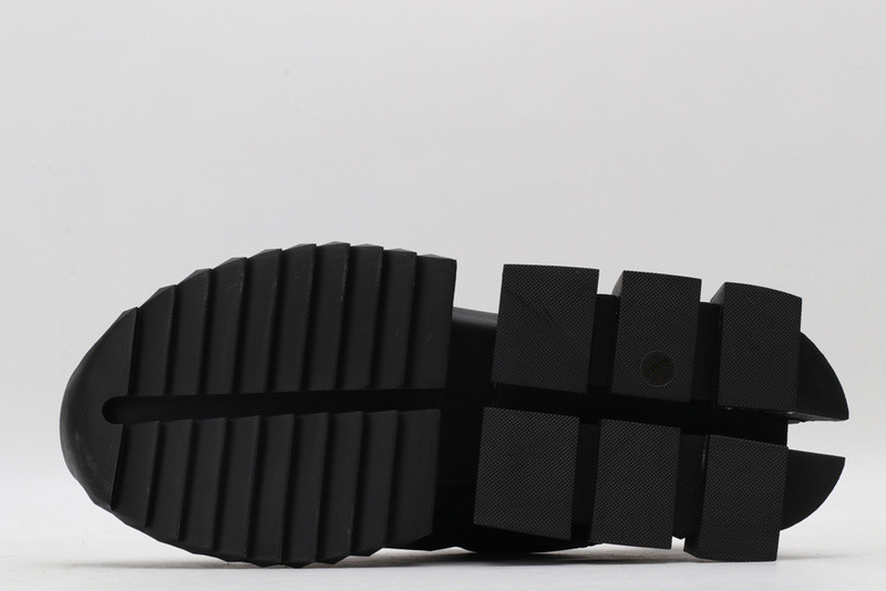 dg sneaker