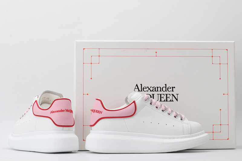 a1exa*der Mcqv*en