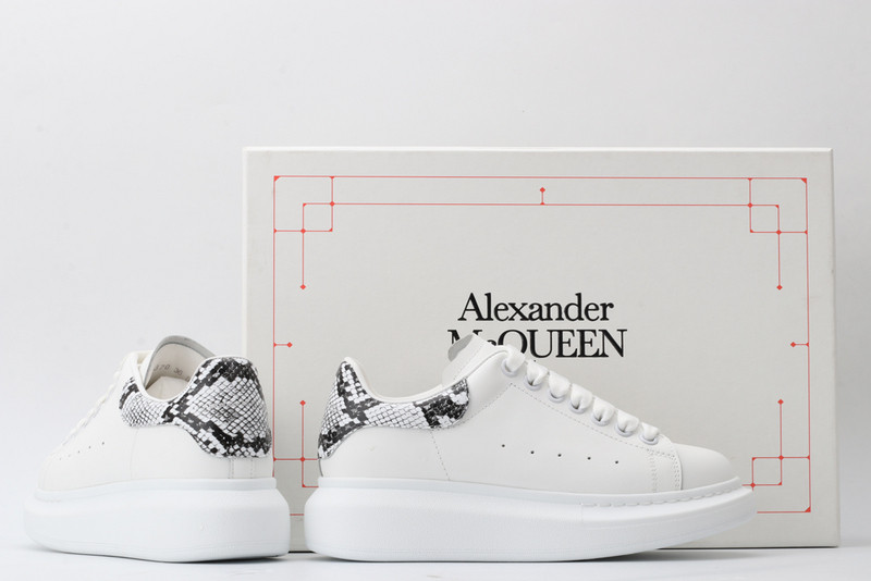 a1exa*der Mcqv*en