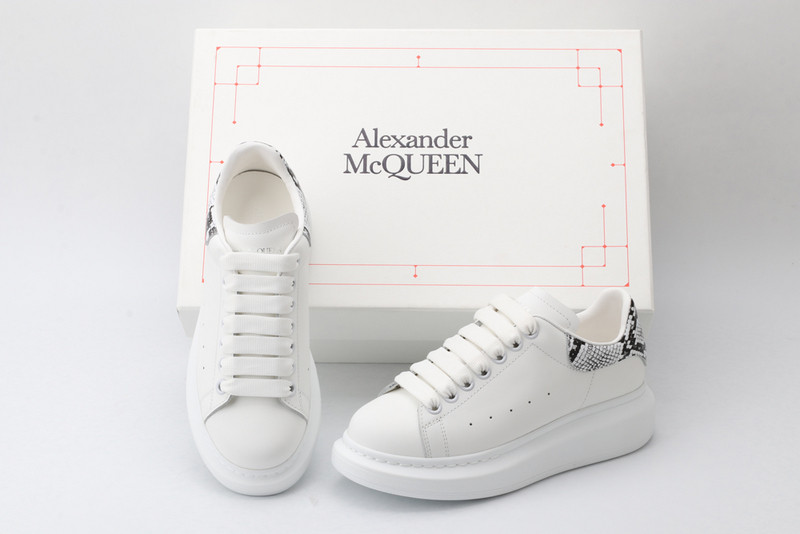 a1exa*der Mcqv*en