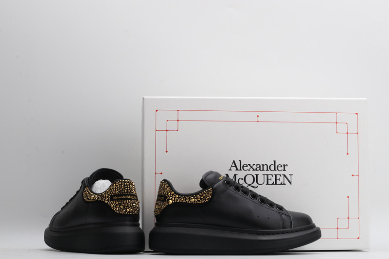 alex mcq