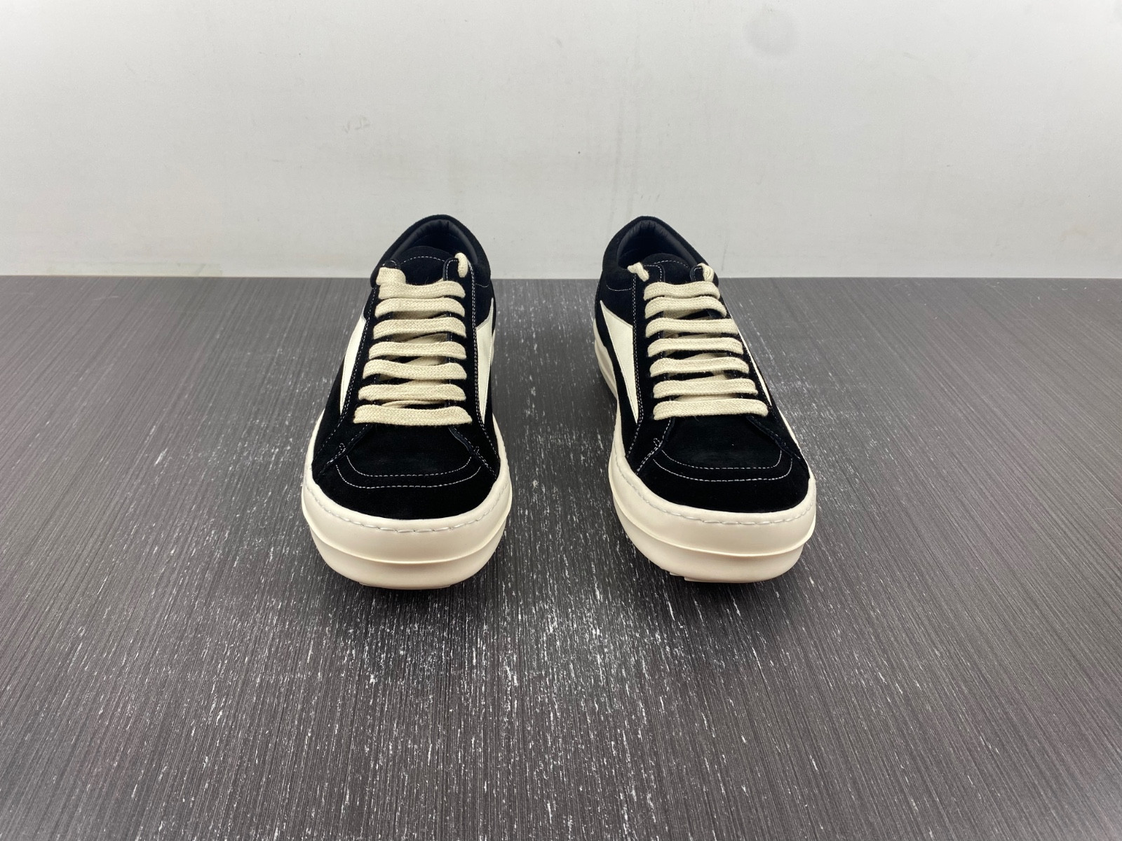 r1ck 0wens sneaker
