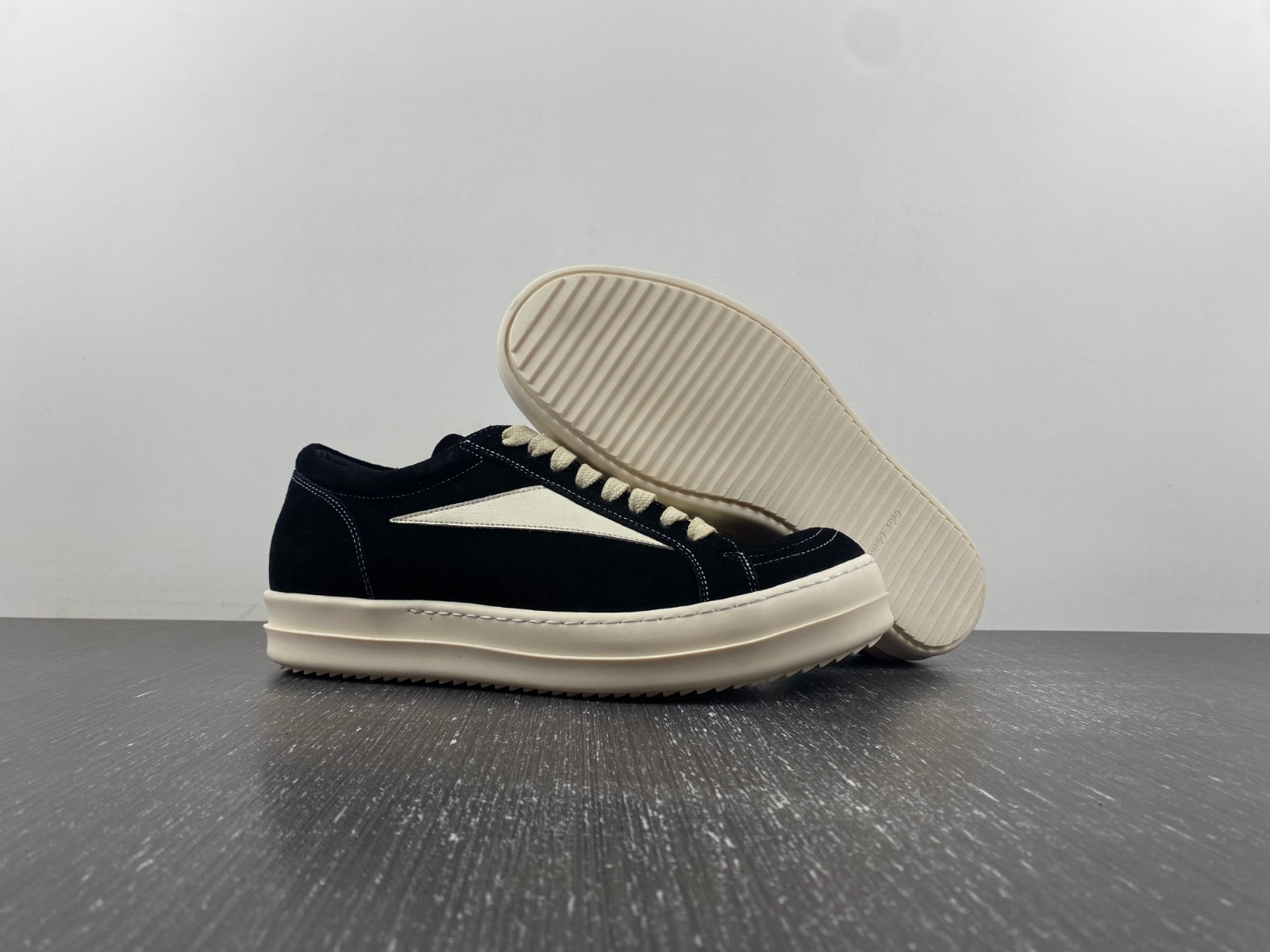 r1ck 0wens sneaker