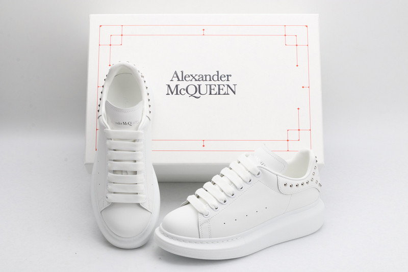 a1exa*der Mcqv*en