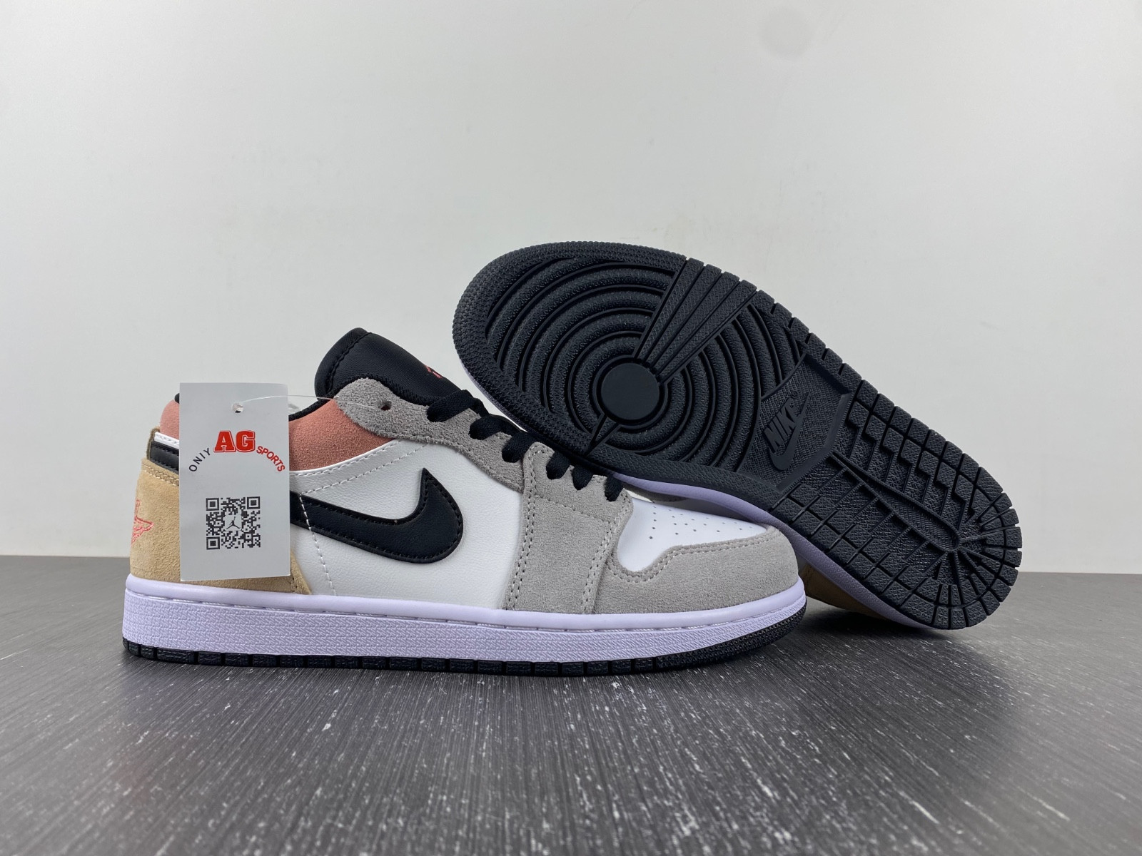 air jordan 1 low "flight club" dx4334-008
