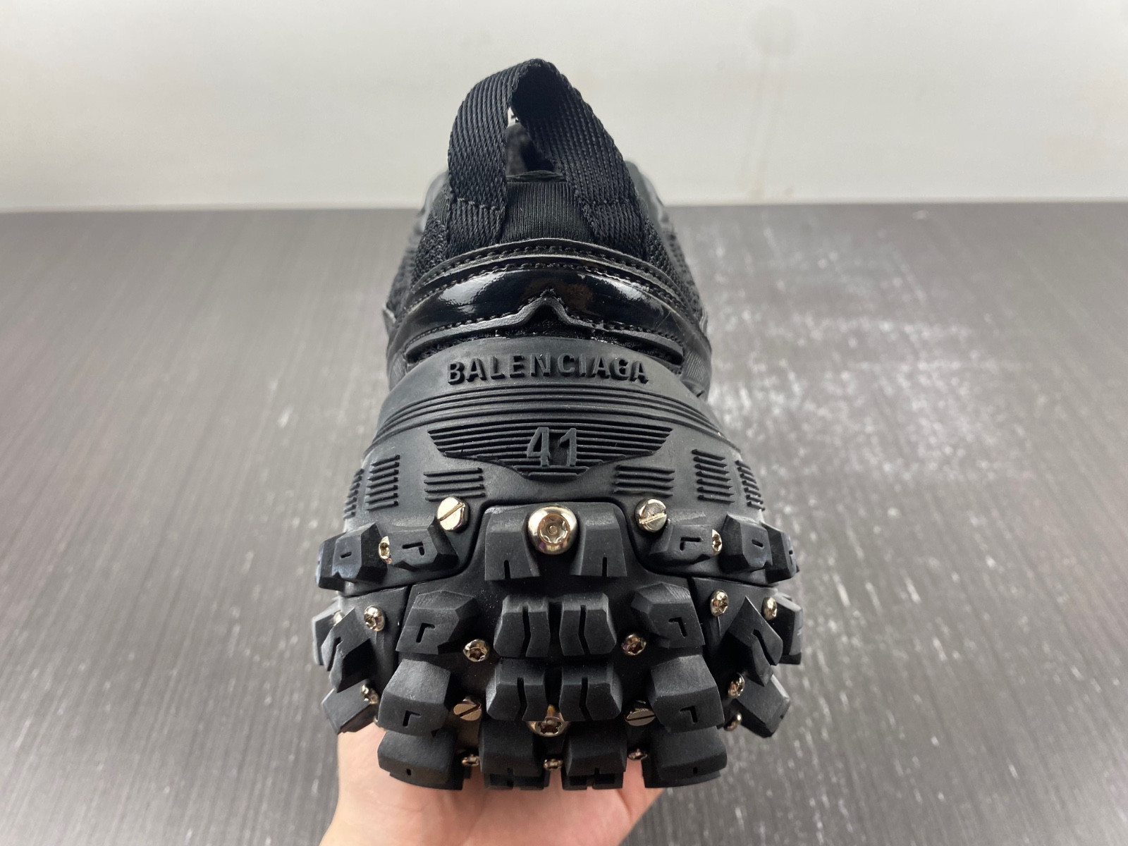 Ba*len*cia*ga defender sneaker