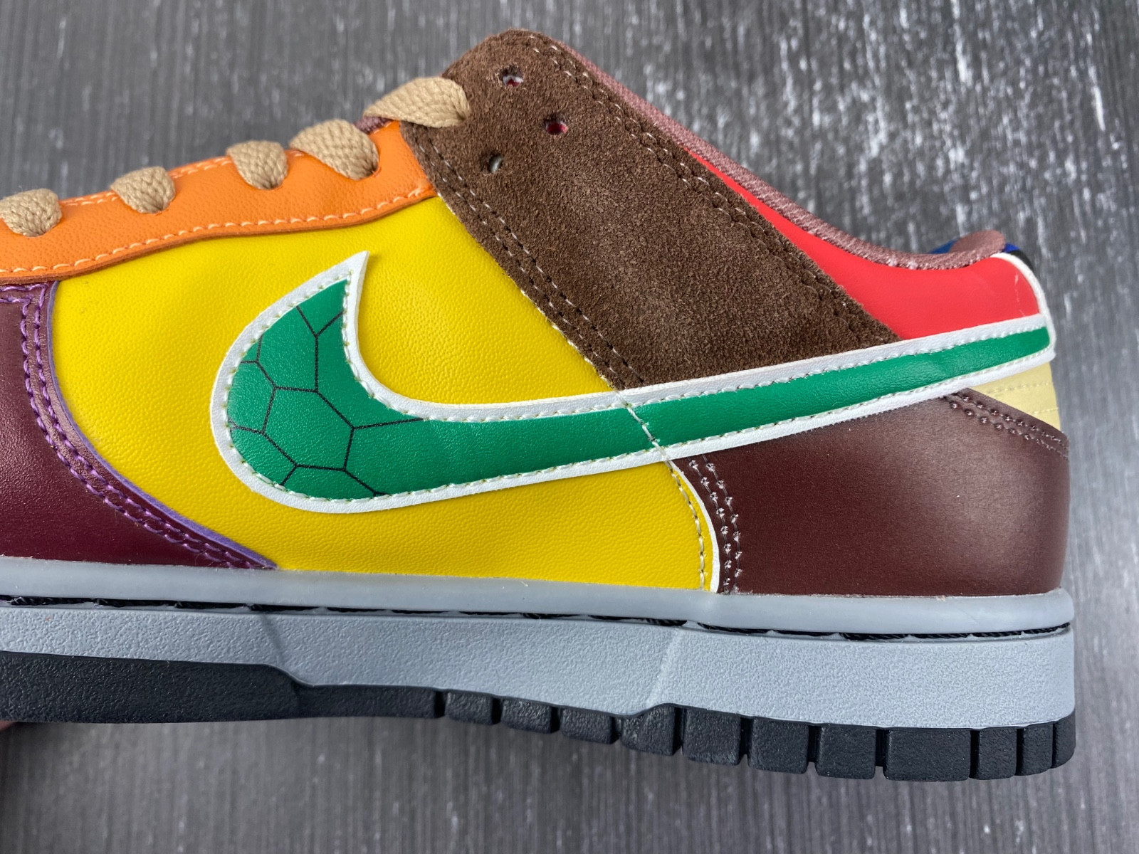 nike dunk low "what the S*per mario"
