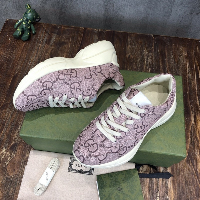 G*u*i sneaker