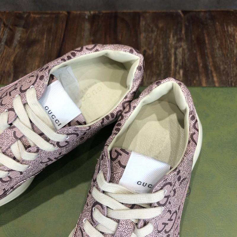 G*u*i sneaker