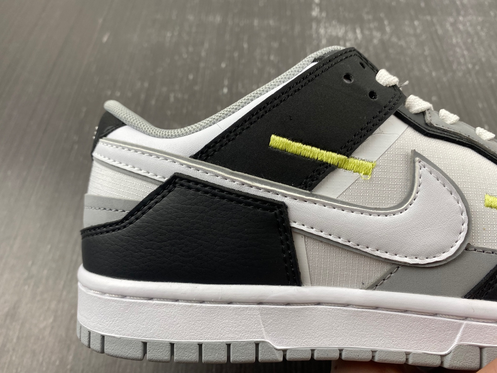 nike dunk low scrap wolf grey light lemon twist dc9723-001