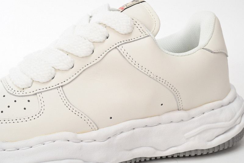 mmy sneaker 0045