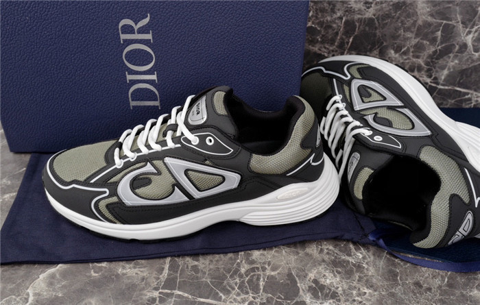 D*or b30 sneaker