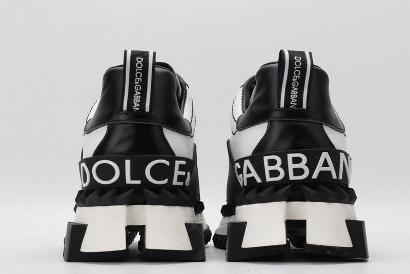 dg sneaker
