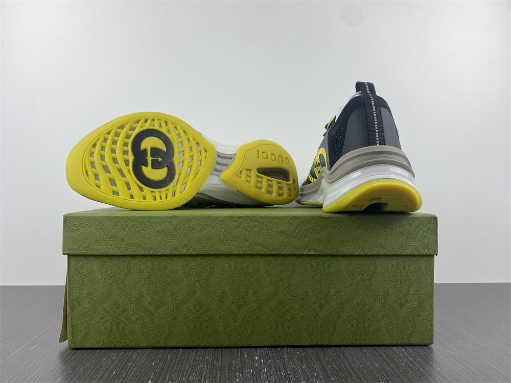 guci sneaker