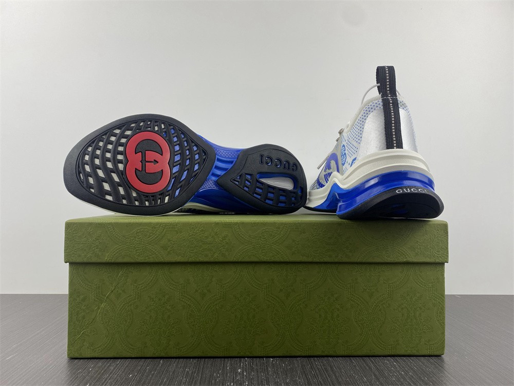 guci sneaker