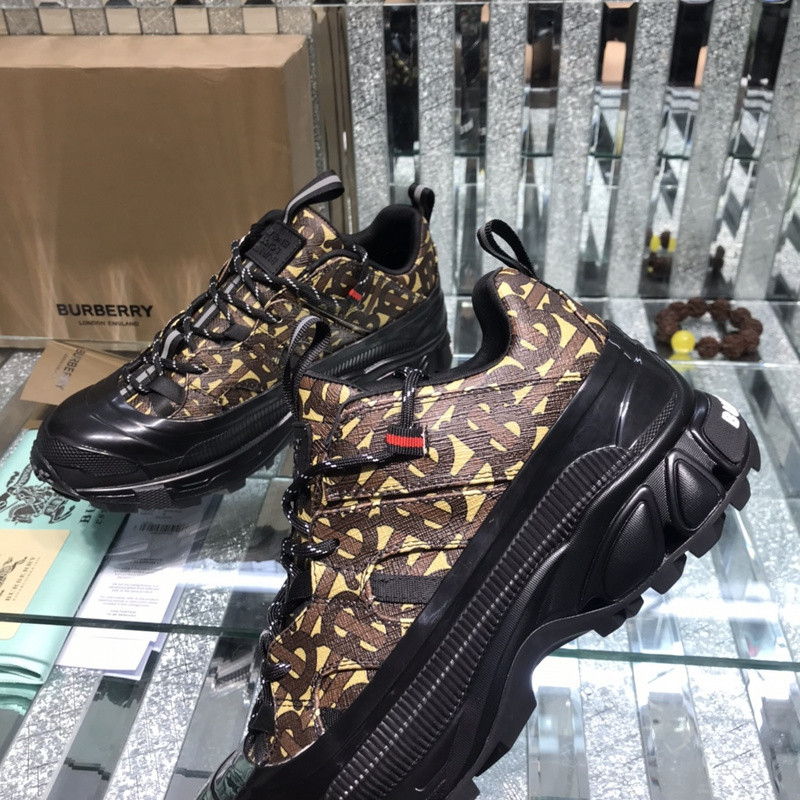 bubery sneakers