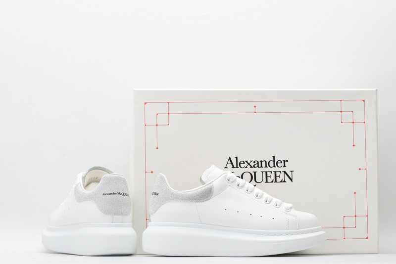 alex mcq