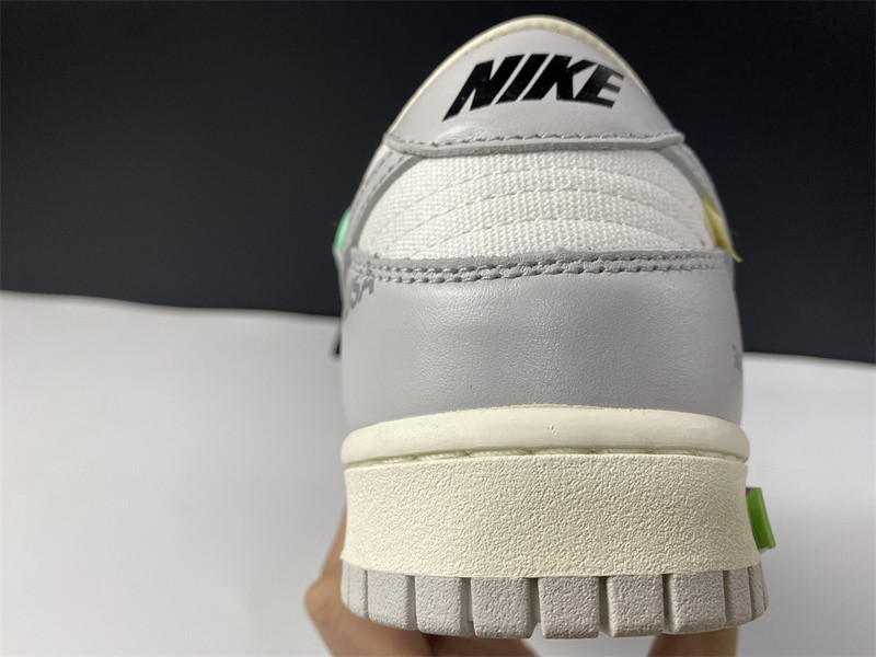 owt x nike dunk low dm1602-114