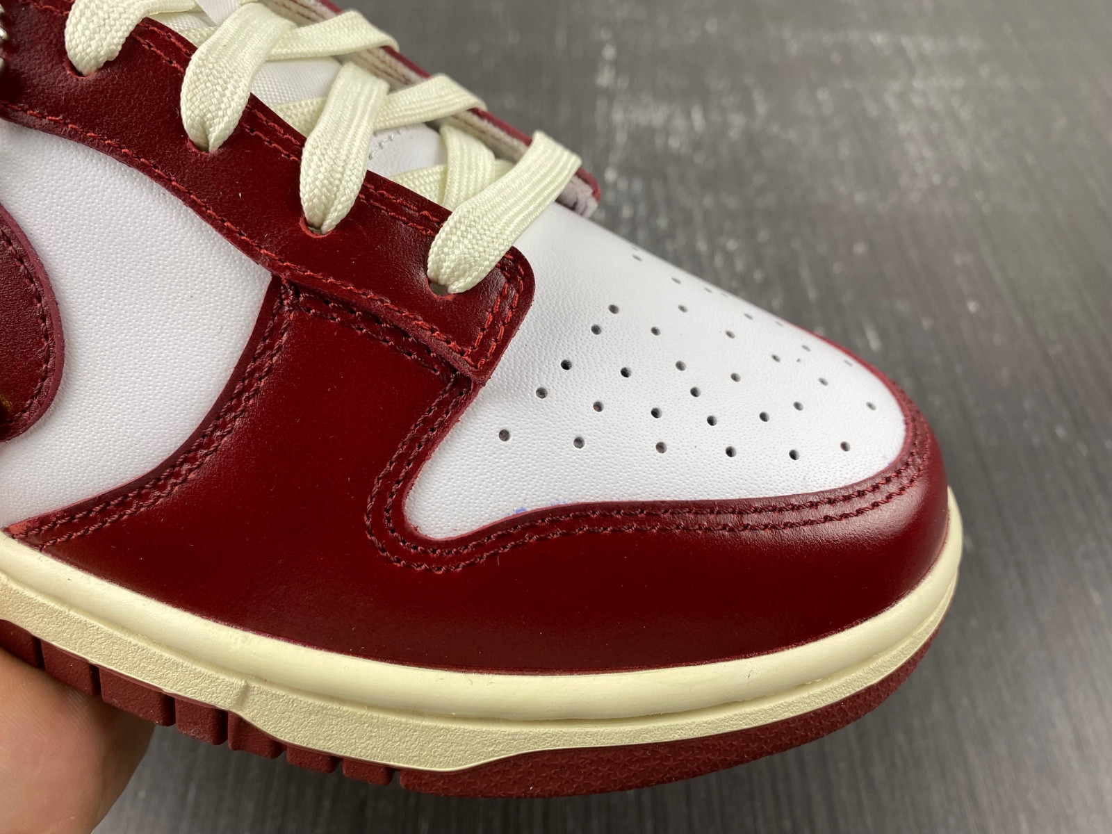 nike dunk low prm vintage team red (women