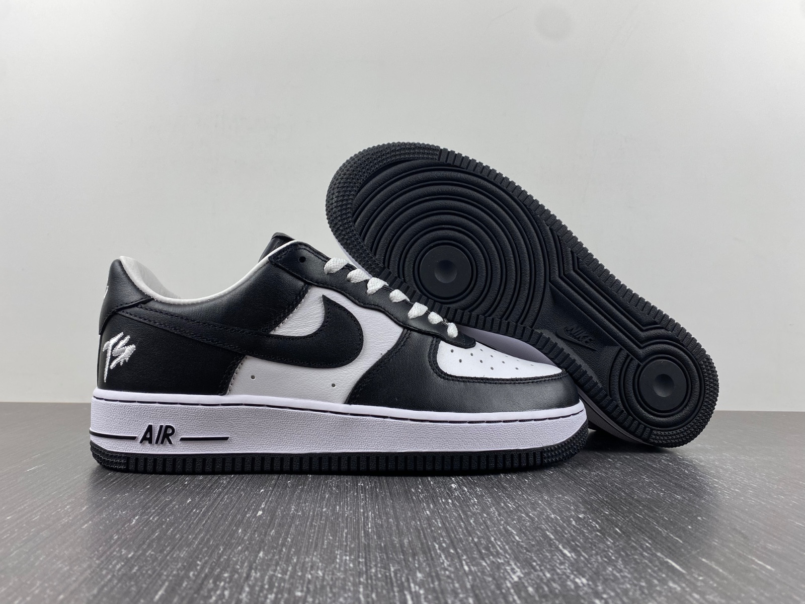 terror squad x air force 1 low 