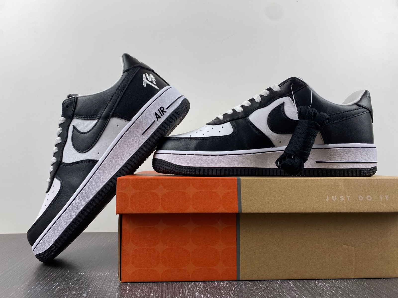 terror squad x air force 1 low 