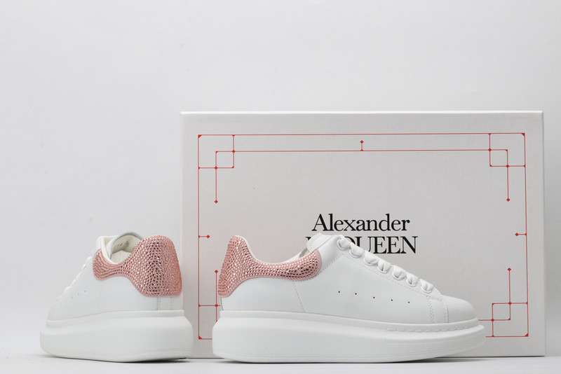 alex mcq