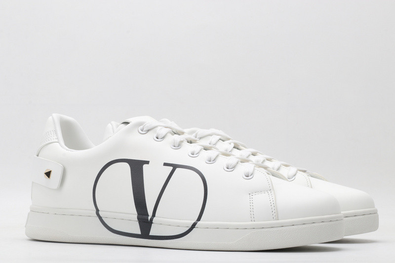valen1n0 sneaker