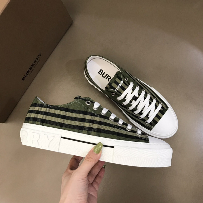 bubery sneakers