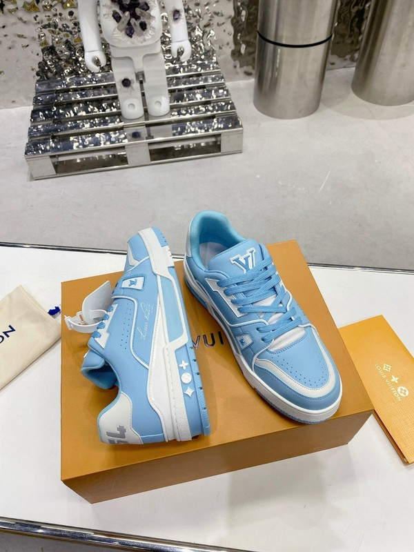 lwe sneaker