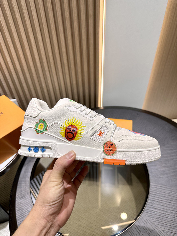 lwe sneaker