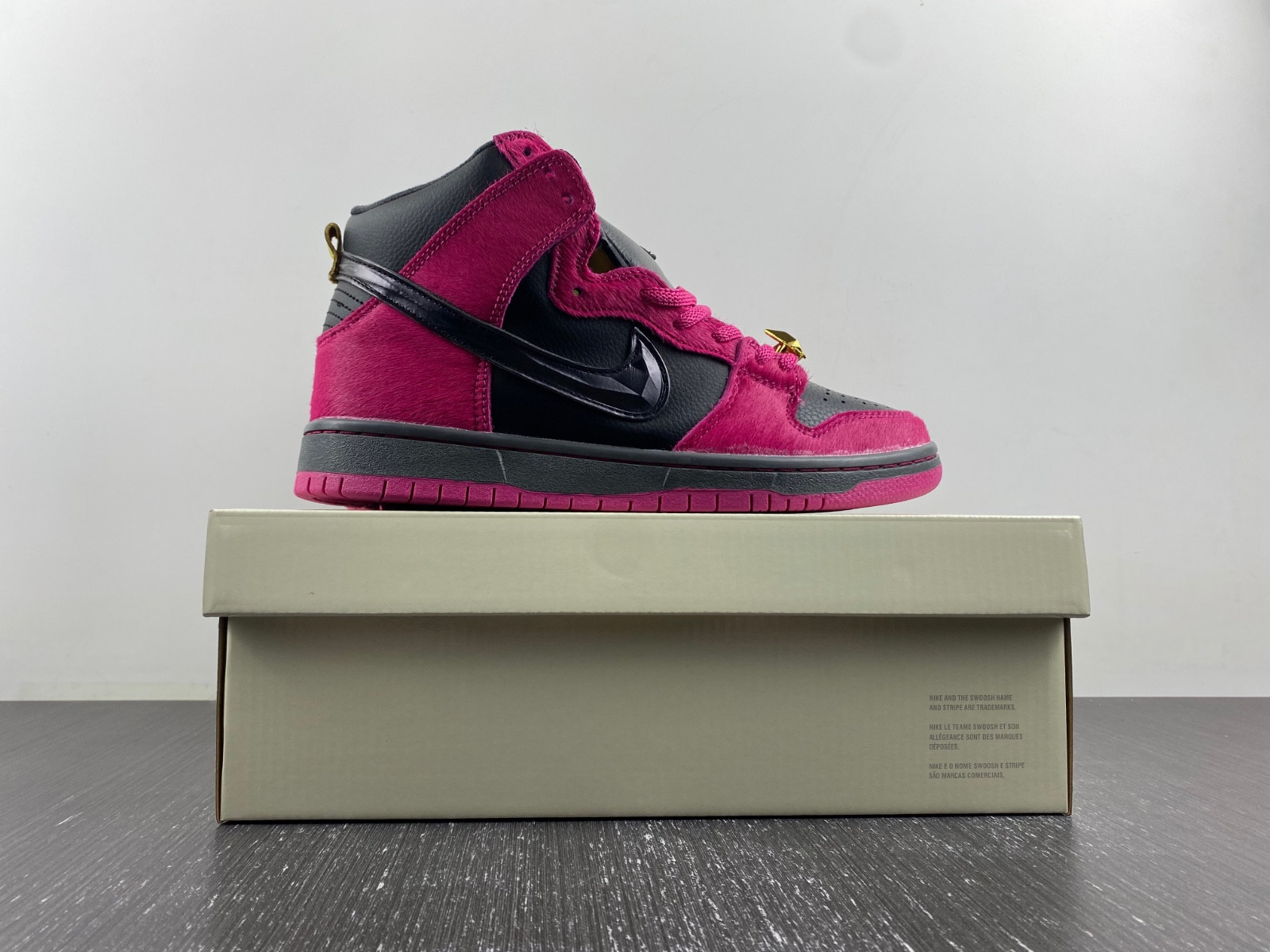 nike sb dunk high run the jewels men