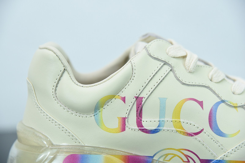G*u*i sneaker