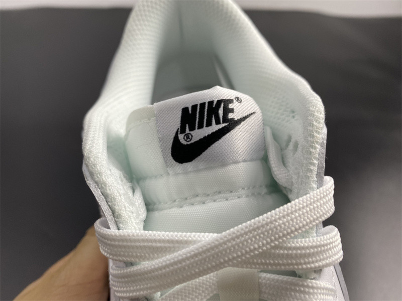 nike dunk low triple white dd1503-109