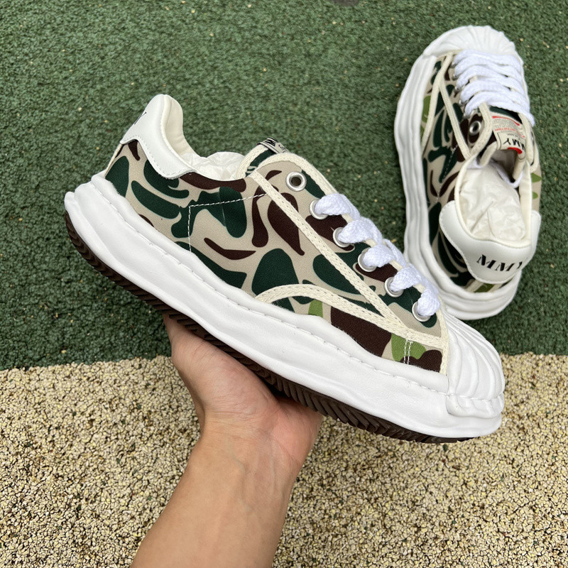 mmy sneaker 0063