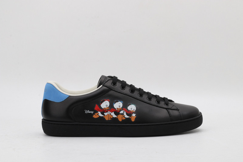 G*u*i sneaker
