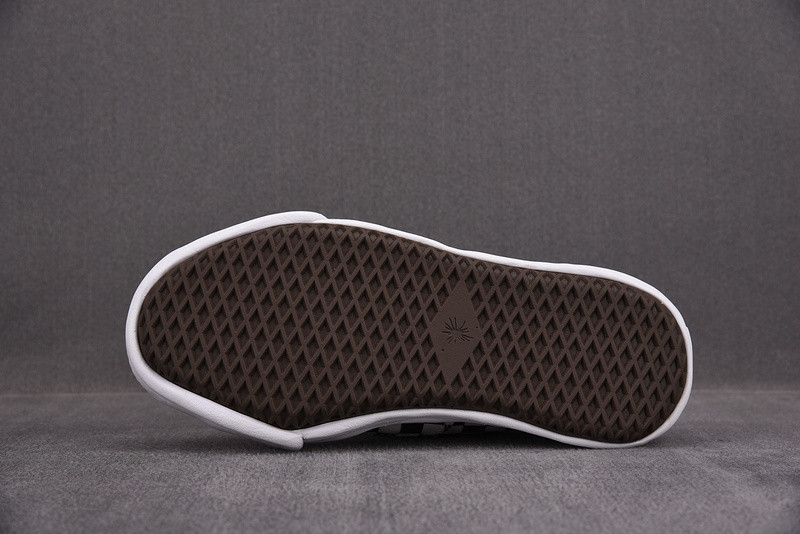 mmy sneaker 005