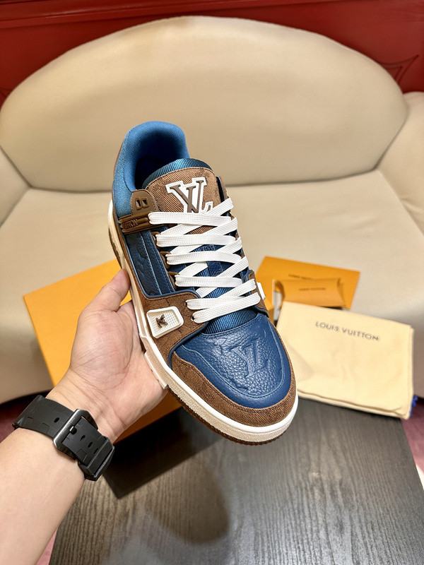 lwe sneaker