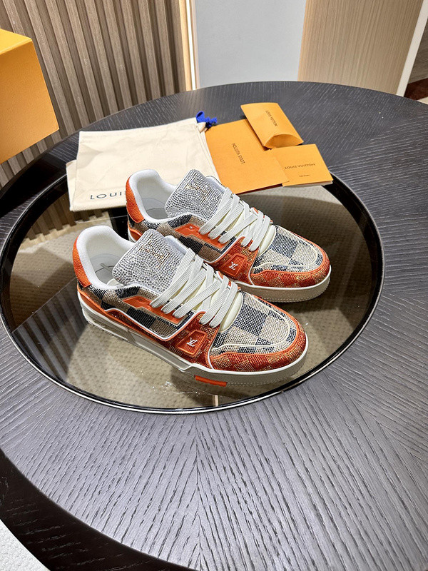 lwe sneaker