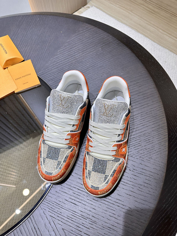 lwe sneaker