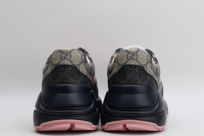 G*u*i sneaker