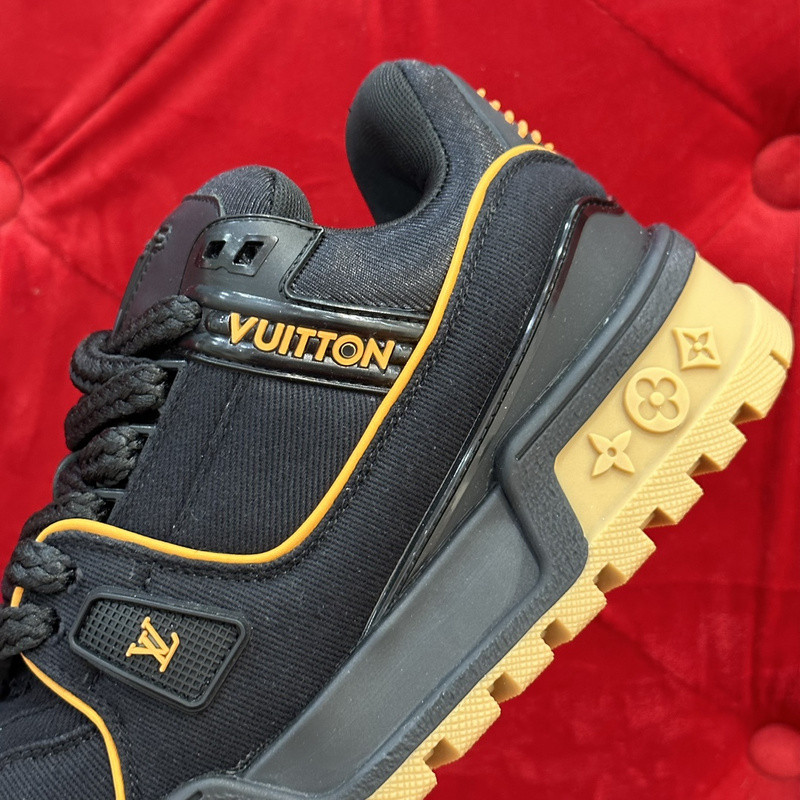 lwe sneaker
